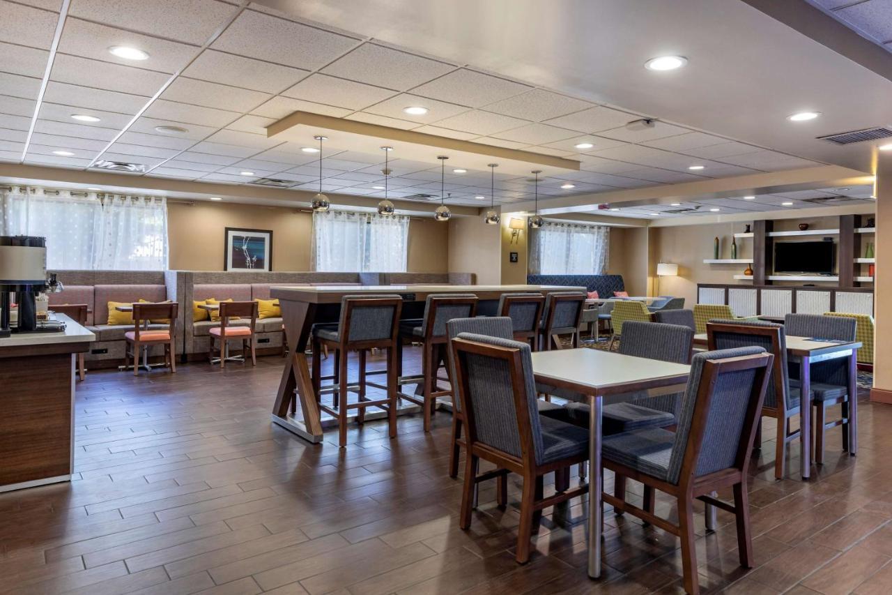 Hampton Inn Norco/Corona Luaran gambar