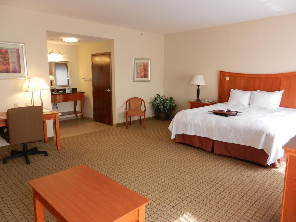 Hampton Inn Norco/Corona Luaran gambar